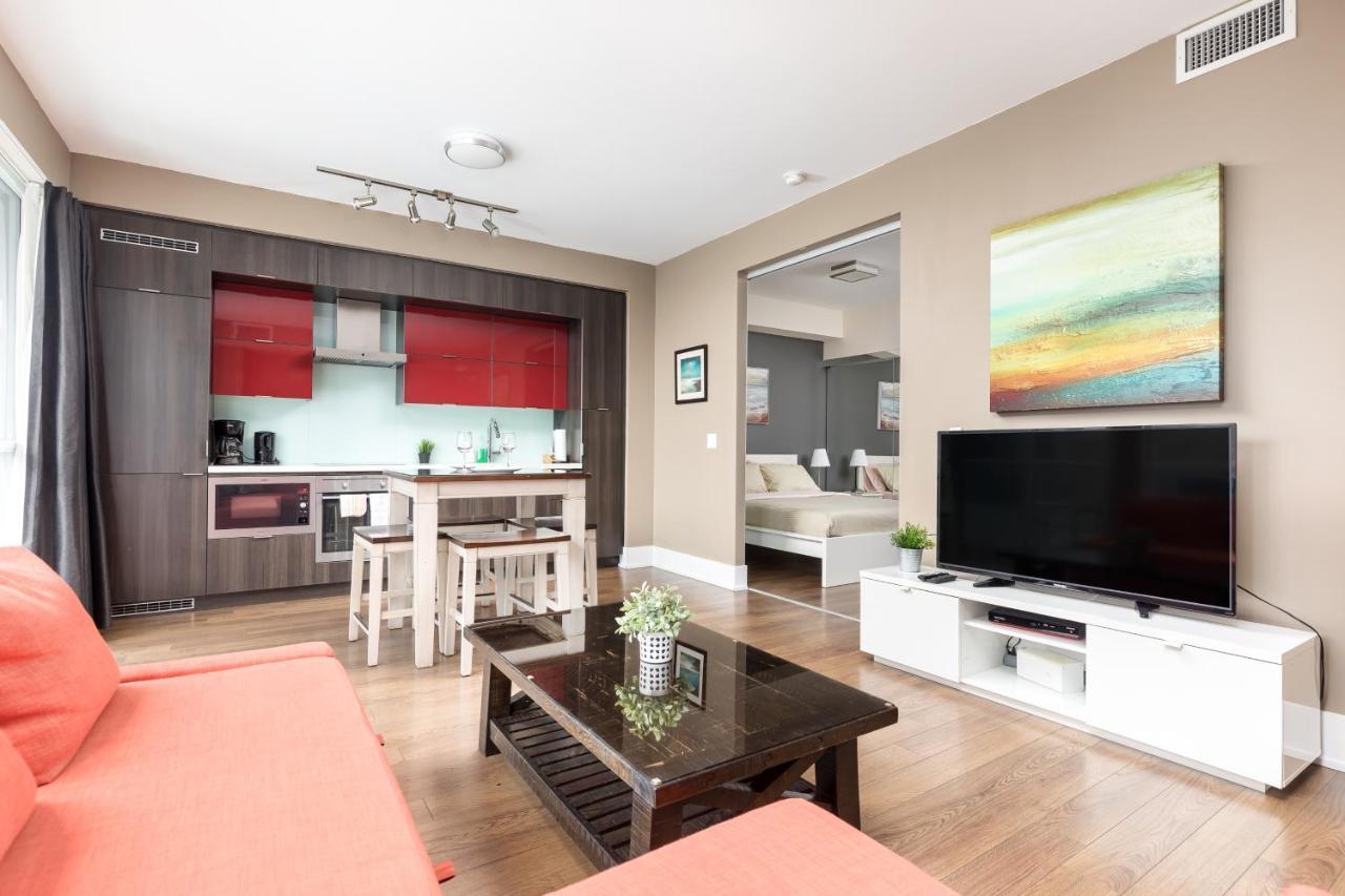 Appartement Across From The Cn Tower, Metro Toronto Convention Centre And Rogers Centre In Downtown Toronto Core Extérieur photo
